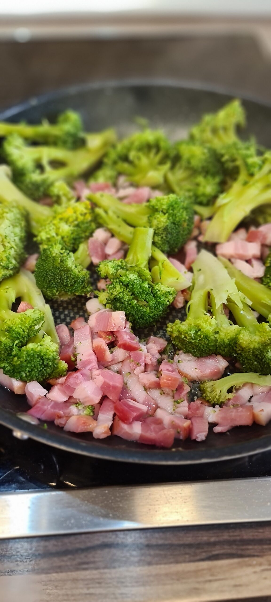 Brocolis com Bacon na Panela 2